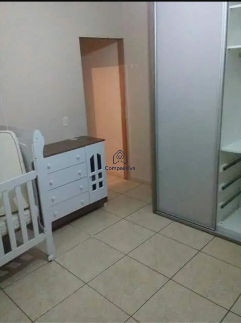 VENDE-SE Casa VENDE-SE Casa